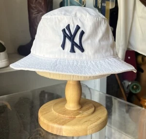 Twins Enterprises Mens L/XL White Vintage New York Yankee Denim Bucket Hat - Picture 1 of 7