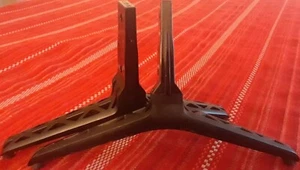 Vizio Tv stand legs P34T2615 E32H-D1 E32-D1 D32F-E1 D32F-F1 w screws SHIP FAST - Bild 1 von 1