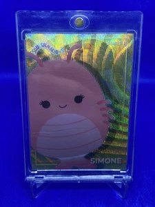 2024 Squishmallow Simone Panini Prizm Gold Wave /10 *HAS FACTORY DAMAGE* - Picture 1 of 13