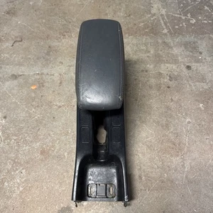 94 - 01 ACURA INTEGRA - REPOSABRAZOS CONSOLA CENTRAL CUERO GRIS SUPERIOR OEM FÁBRICA 246 - Imagen 1 de 10