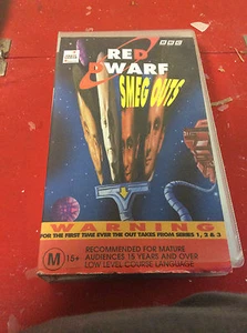 VHS MOVIE.SMEG OUTS.RED DWARF OUTTAKES.FIRST THREE SERIES - Picture 1 of 3