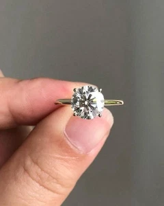 2 Ct Round Cut Moissanite 925.Gold Plated Ring - Picture 1 of 3