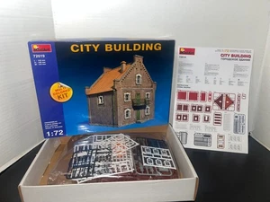 Neu MiniArt 1:72 Plastik Modellbausatz 72019 City Building Neu in OVP - Bild 1 von 6
