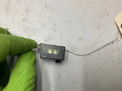 18-23 AUDI S4 LADO PASAJERO DELANTERO O TRASERO PUERTA EXTERIOR MANIJA LUZ OEM Foto 1 de 4