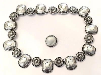 PREMIER DESIGNS.~ Chunky & HEAVY ~ Genuine MOP~ 18” Silver Tone Necklace  - Image 1 of 4