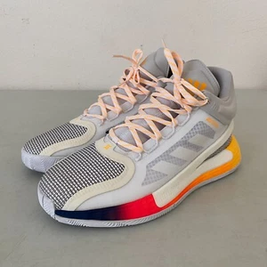 NUOVE scarpe da basket Adidas D Rose 11 bianco oro indaco da uomo taglia 10 FW8508 - Foto 1 di 8