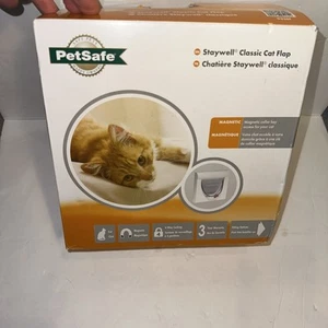 Petsafe Staywell Magnetic 4 Way Locking Classic Cat Flap - Includes 1 Key 932Ef - Picture 1 of 7