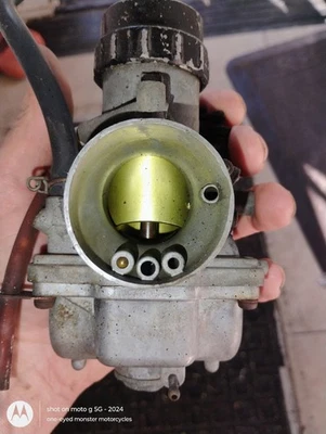 1976 Yamaha Dt400 Carburetor OEM - Image 1 of 4