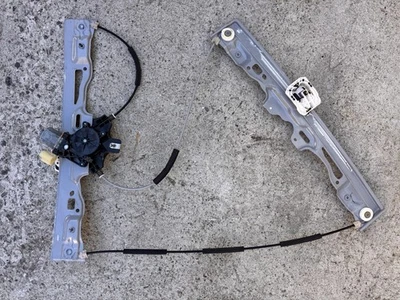 21-25 Ford FRONT DRIVER SIDE REGULATOR WINDOW P/N: 5MT0001245, ML341523201A OEM - Image 1 of 4