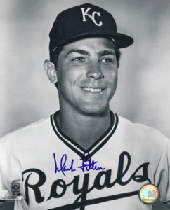 Signed 8x10 MARK LITTELL Kansas City Royals Autographed photo - COA - Picture 1 of 1