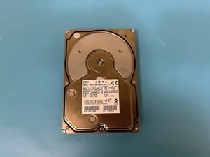 IBM 4GB 7.2K SCSI 3.5" HDD, 25L3130,  25L1964 - Picture 1 of 3