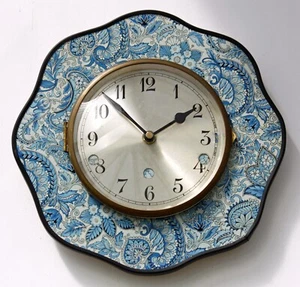 NEW 27cm Mid Century Style Wall Clock - Blue Vintage French Formica Floral Gift - Picture 1 of 4