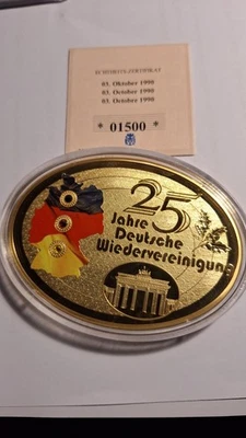 25 Jahre Deutsche Wiedervereinigung, Cu vergoldet, 110 gr. Auflage: 1 990 - Bild 1 von 2