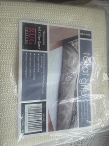 TOTAL GRIP Non-Slip Rug Underlay, 140cm X 70cm - Picture 1 of 2
