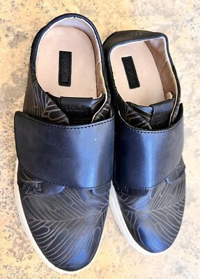 OluKai Pehuea Loupili Black Leather Monstera Hook & Loop Sneakers US 7 Women - Image 1 of 4