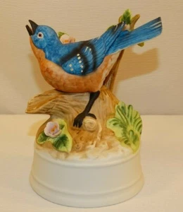 MANN MUSIC BOX BLUE BIRD SINGING PINK FLOWERS PLAYS LOVE STORY - Picture 1 of 7