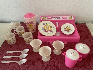 Barbie Vintage Tea Set Play Kitchen Japan 30yrs Rare 1.2in Plates Sink Used - Picture 1 of 5