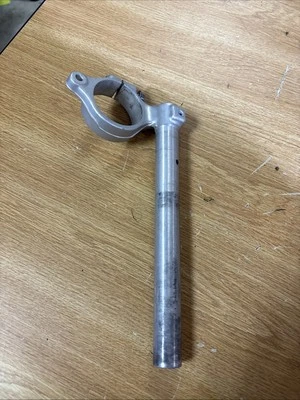 2003 SUZUKI GSXR750 RIGHT CLIP ON HANDLE BAR straight - Image 1 of 4