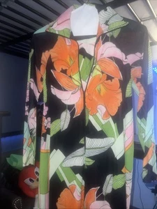 BUTTERFIELD B VINTAGE TRANSPARENTES KLEID MIT REISSVERSCHLUSS VORNE KRAGEN GRÖSSE SMALL GEBLÜMT. Tasche rechts - Bild 1 von 10