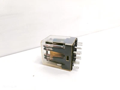 233N-4T FUJITSU RELAY FRL230 60Hz-100/110V,50Hz-100V - Image 1 of 4