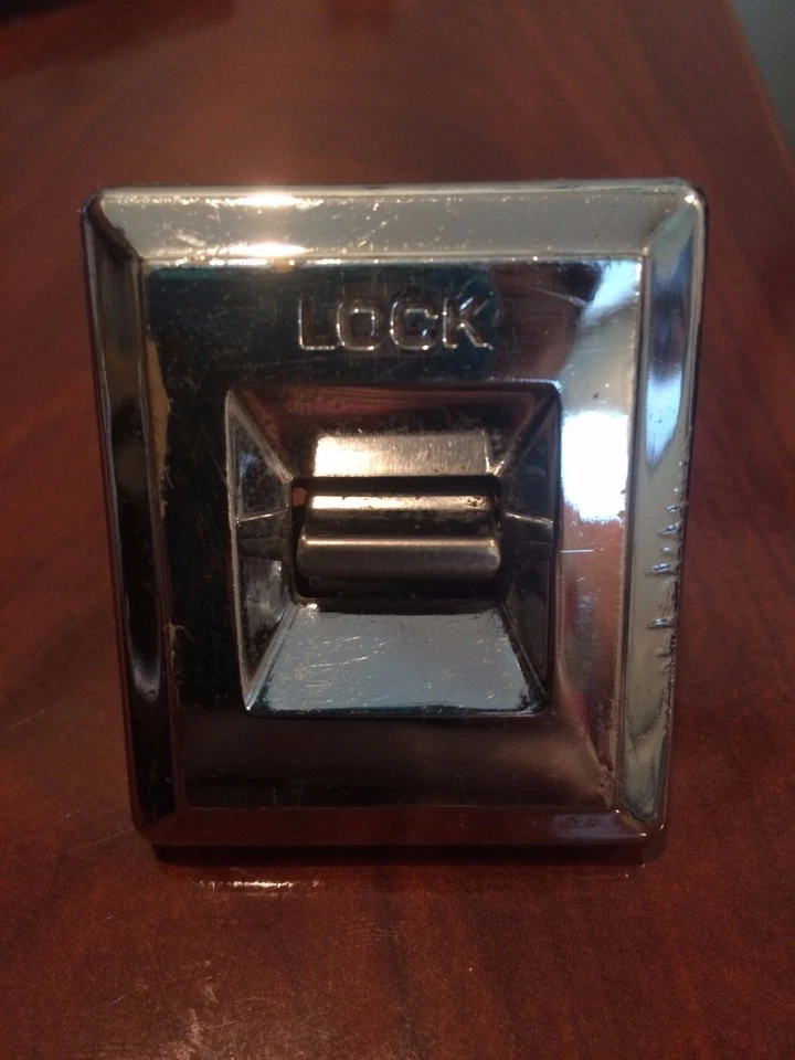 Interruptor de cerradura de puerta eléctrico interior tipo T Buick Grand National Regal 1978-1987 GM Foto 1 de 4