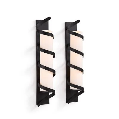 Danya B? Juego de 2 apliques de velas de metal envolventes Foto 1 de 3