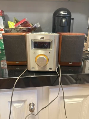 Sistema Micro Hi-Fi JVC FS-7000 con Altavoces SP-UX7000 - Probado y Funcionando  Foto 1 de 4