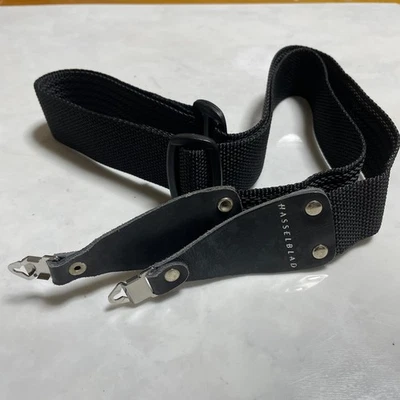 GENUINE HASSELBLAD 1 1/2" WIDE NECK CAMERA STRAP FOR 500CM 501CM 503CW 503C 1950 - Image 1 of 4