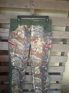 Under Armour Storm Cold Gear Scent Control Size 8 Camo Pants Real Tree Nice - Picture 1 of 9