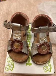 Vertbaudet Girls Sandals Size Infant 4 Silver - Picture 1 of 10