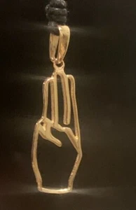 Collar Símbolo Tres Dedos Gobierno Protesta Activistas Tailandia a Myanmar  - Imagen 1 de 1