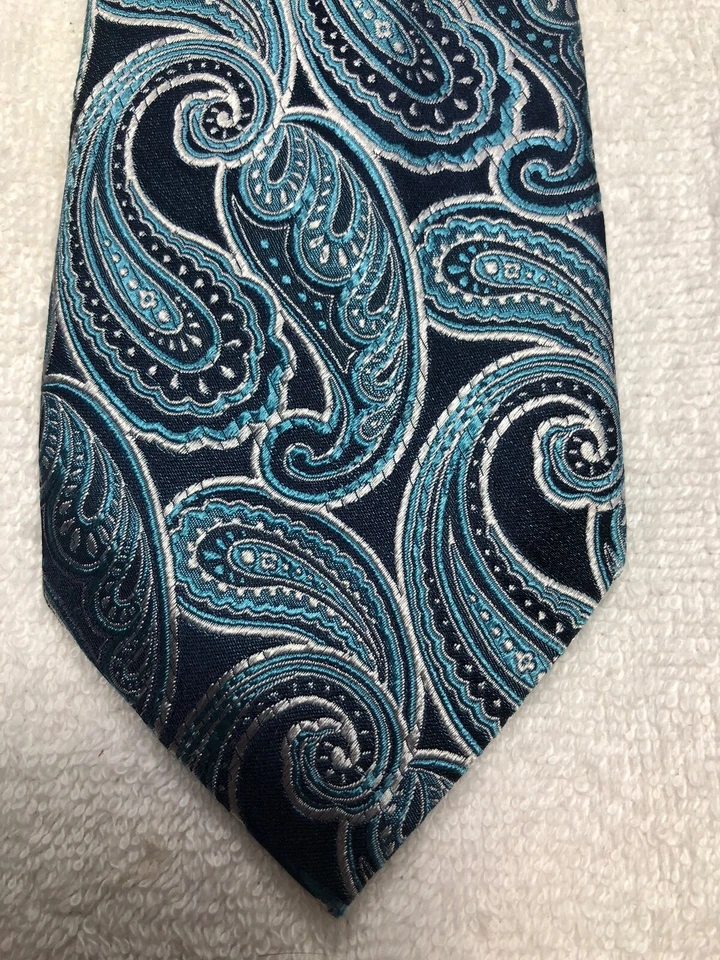 Gravata masculina TASSO ELBA AZUL MARINHO COM AZUL-PETRÓLEO E BRANCO 3,25 X 61 NOVA SEM ETIQUETAS - Imagem 1 de 4