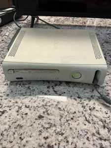 Defective Microsoft Xbox 360 Console Gaming System Only White/Gray Parts - Picture 1 of 9