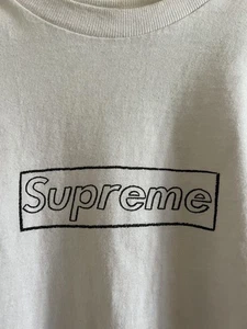Camiseta Supreme KAWS Chalk Box Logo Blanca Talla M Nueva - Imagen 1 de 5