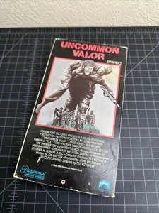 Uncommon Valor VHS 1983 Gene Hackman Patrick Swayze Robert Stack Fred Ward - Picture 1 of 2