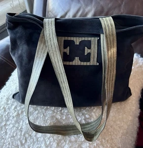 Exquisite Classic Escada Black Nubuck Suede Logo Shoulder Bag w/Snakeskin Handle - Bild 1 von 13