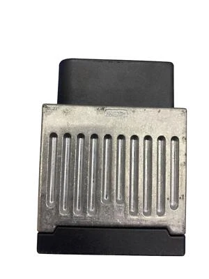 2019 - 2023 AUDI Q3 F3B OEM 2.0L FUEL PUMP CONTROL MODULE 5QJ906093 - Image 1 of 4