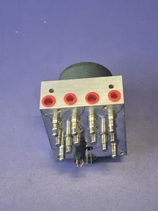 Bloc hydraulique bloc ABS CORSA D 13350598 0265251864 AG5 GARANTIE 6 MOIS - Picture 1 of 5