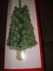 CHRISTMAS TREE PREWIRED TREE 3 FEET 105 TIPS - Picture 1 of 7