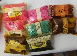 Kerzenfarbe Wachsfarbe verschiedene Farben!  Verschiedene Größen Pakete New Old Stock! - Bild 1 von 8