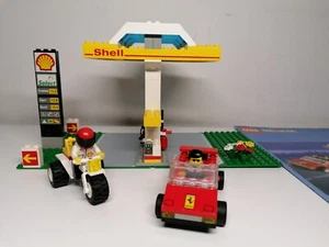 Lego 1256 Shell Service Station - Yr 1999 - Picture 1 of 16