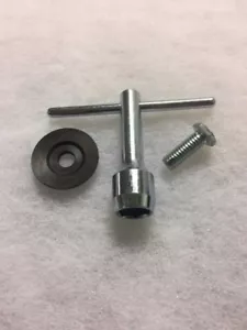Llave en T, lavadora y perno Clarke Super 7R #'s 987300, 980132 y 960140 - Imagen 1 de 2