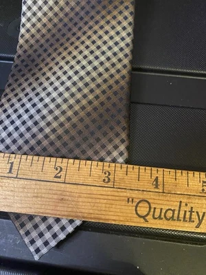 Alfa I London Men's Gold Silk Blend Geo Tie — 第 1/3 张图片