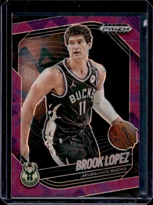 2024-25 Prizm Black Brook Lopez Purple Ice Prizm #103/149 Bucks Foto 1 de 2