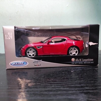 Welly Alfa Romeo 8C Competizione , modello scala 1:24, vintage  - Immagine 1 di 4