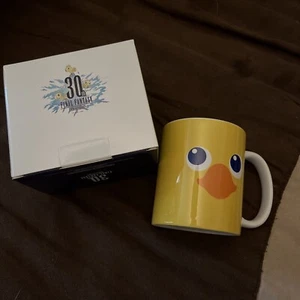 Final Fantasy 30th Anniversary - London PopUp Experience - Exclusive Chocobo Mug - Bild 1 von 4