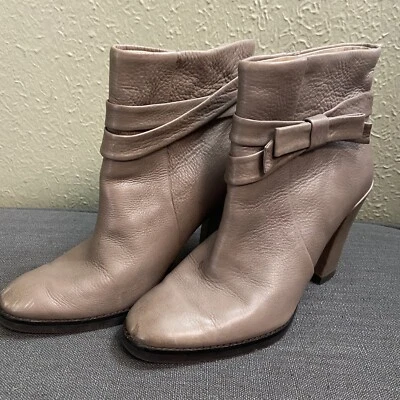 Kate Spade 9 Mannie Bow Ankle Boots Brown Tan Leather Heel Almond Toe Shoes - Image 1 of 4