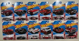 NUOVO 2025 HOT WHEELS TARGET EDIZIONE ROSSA CIVIC, MUSTANG SHELBY & MERCEDES LOTTO 12 - Foto 1 di 2
