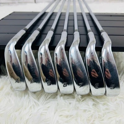 TaylorMade LH Iron Set R7 CGB MAX 5-9,P,A Steel Shaft Flex S Left Handed STORE - Image 1 of 4