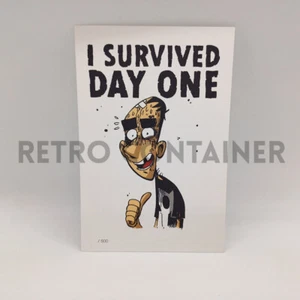 ZEROCALCARE - Cartolina I SURVIVED DAY ONE Non Firmata Non Tirata / 500 - Picture 1 of 1